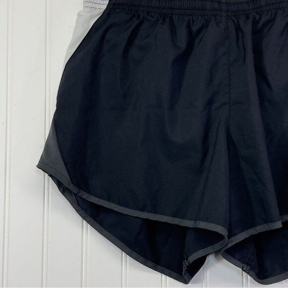 Nike Dri Fit Running Black And Pink Shorts Size Adult medium M - Picture 6 of 15